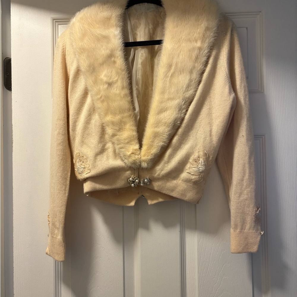 Cream Vintage Real Fur Collar Cardigan